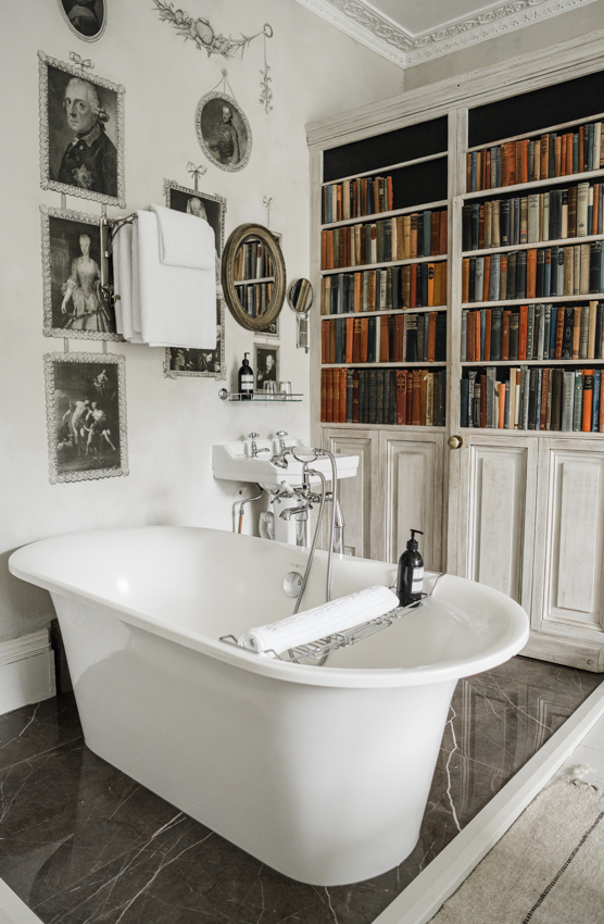 Bath LR