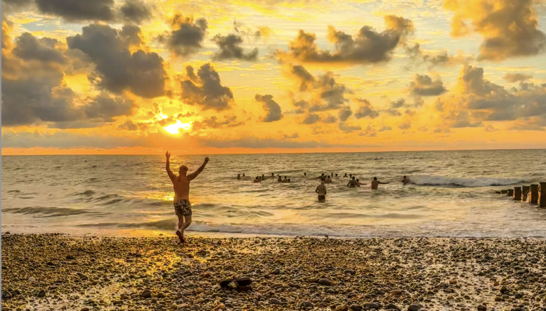 Trunks & Hunks Hastings &ndash; First Sea Dip