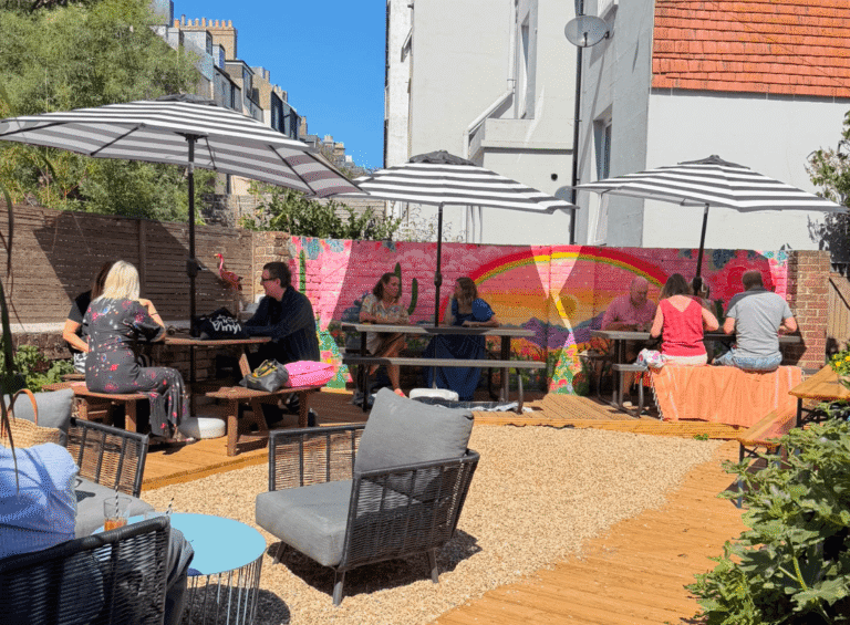 THE HUMBLE HANGOUT